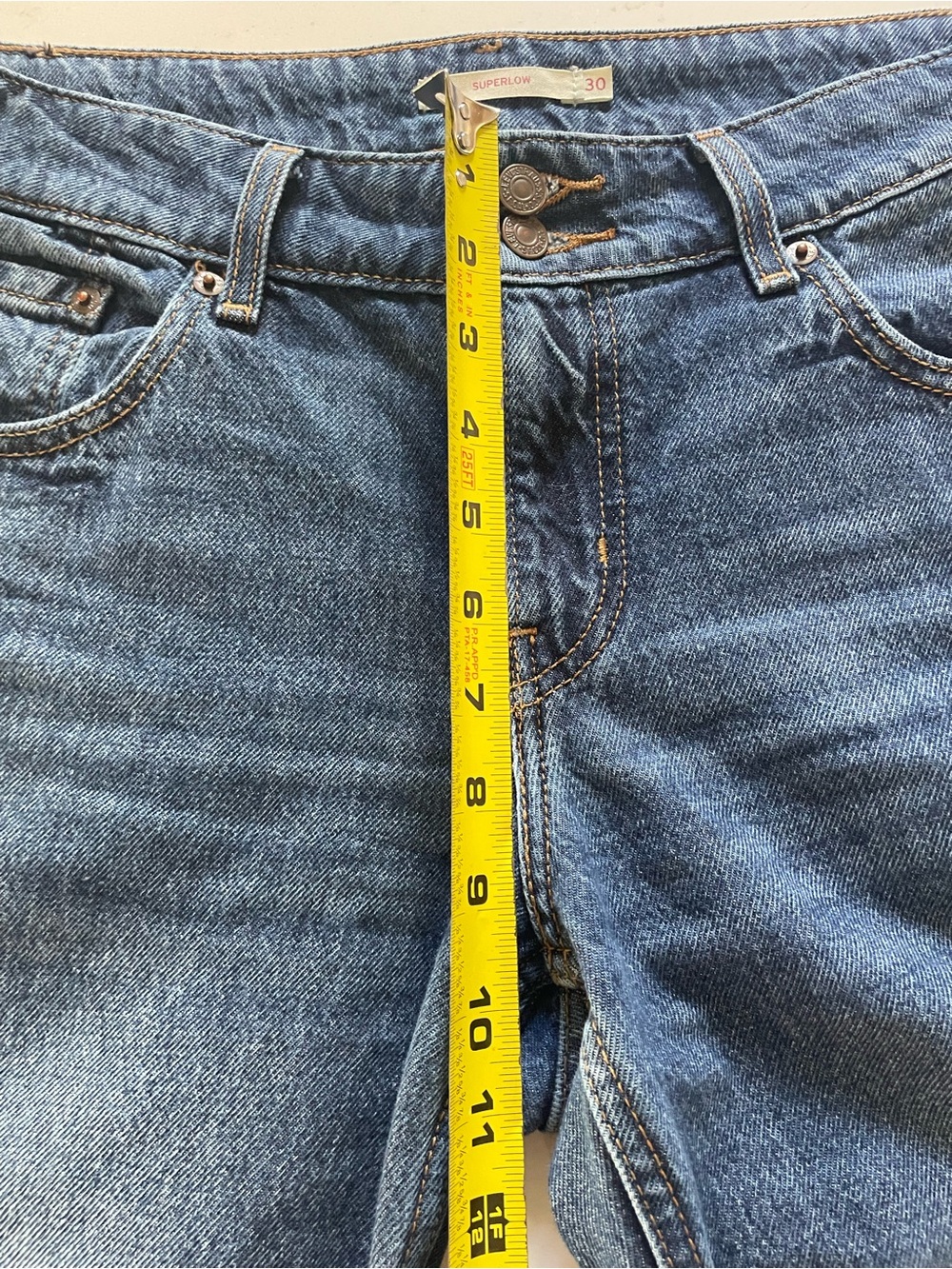 LEVI’S Superlow Loose Jeans Women’s W30 L32 - Dark Wash - Picture 11 of 11